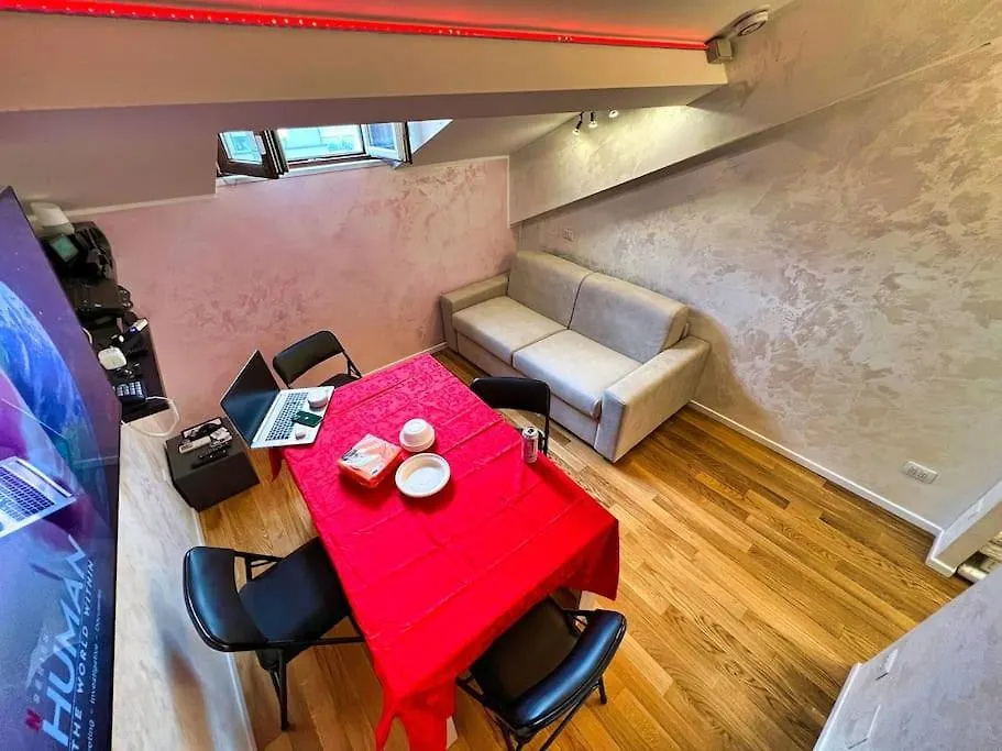 Taxi No-Need B&B - Metro, Train Station, Nightlife And Restaurants Italy