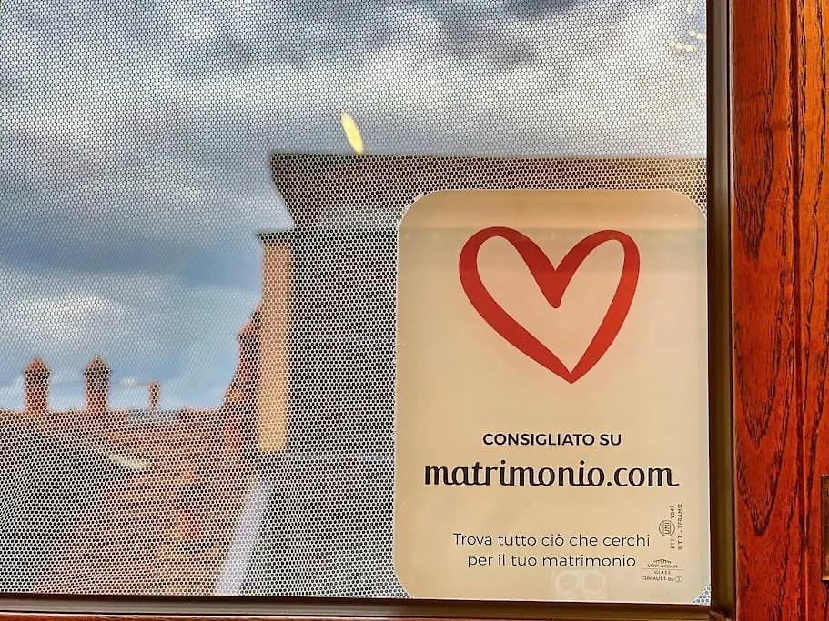 Taxi No-Need B&B - Metro, Train Station, Nightlife And Restaurants 0*, Milan Italy