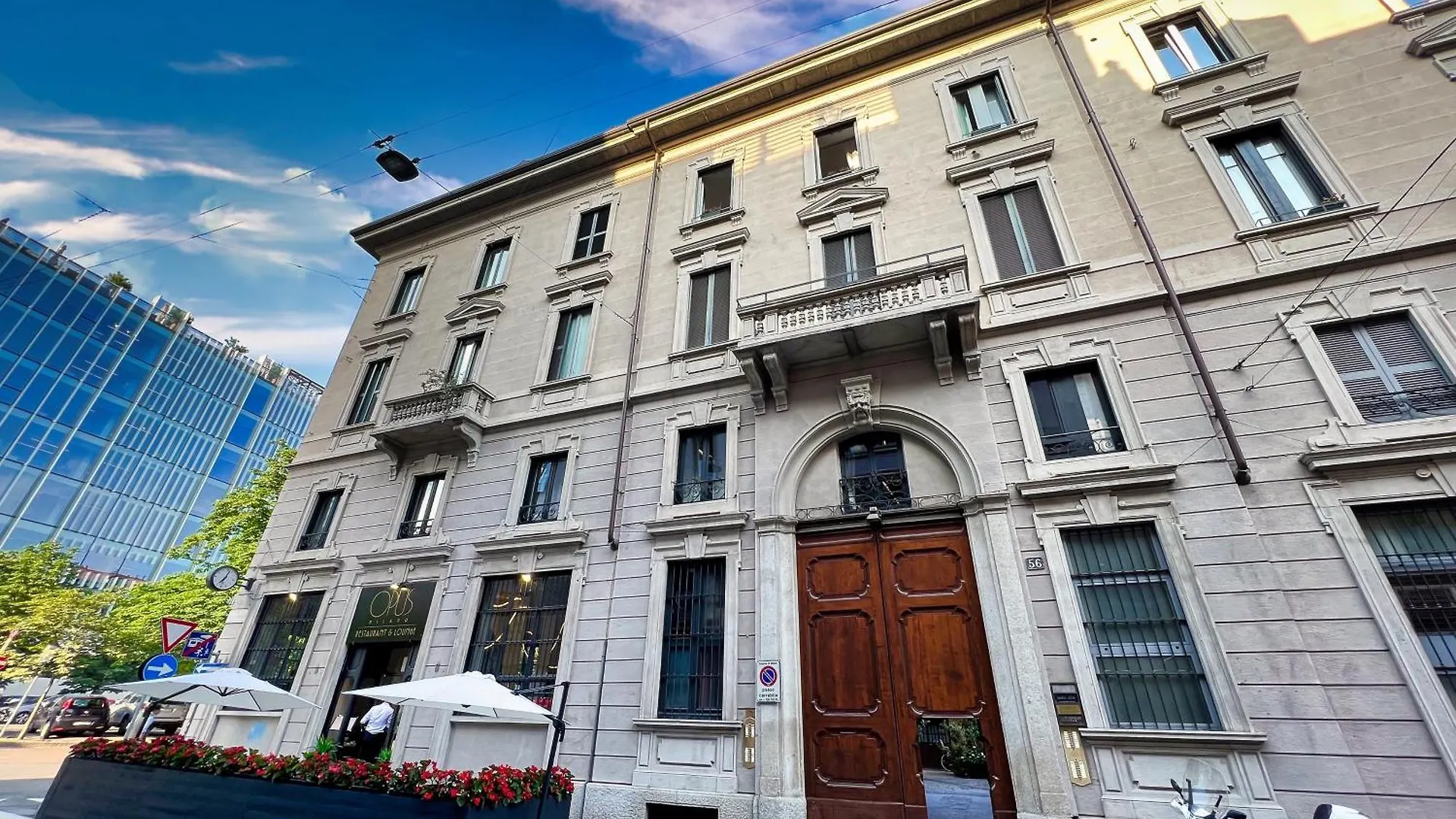 Apartment Taxi No-Need B&B - Metro, Train Station, Nightlife And Restaurants